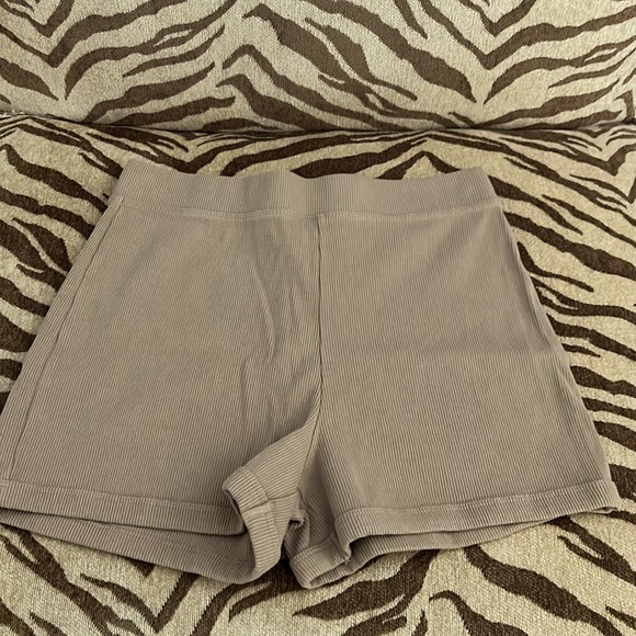 Zara Biker Shorts - Picture 1 of 2
